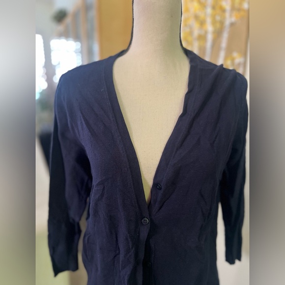 Merona - classic dark navy blue v-neck cardigan - Picture 2 of 6